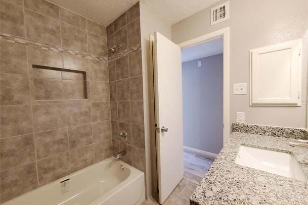 Building Photo - 19311 Lazy Valley Dr