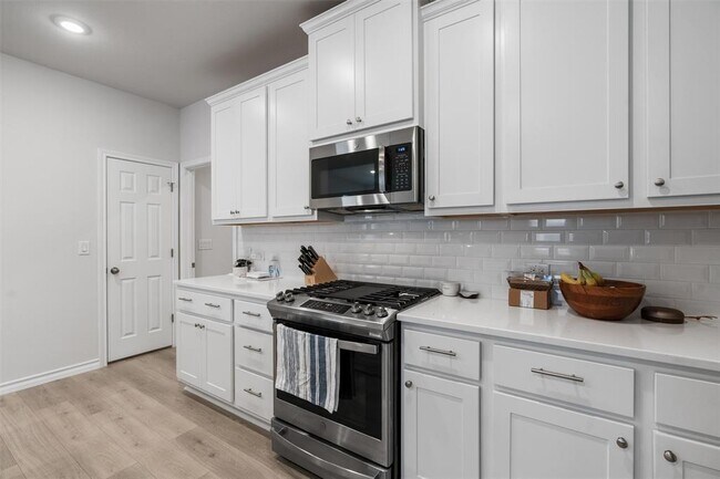 Building Photo - 5310 Mulberry Grove Ln