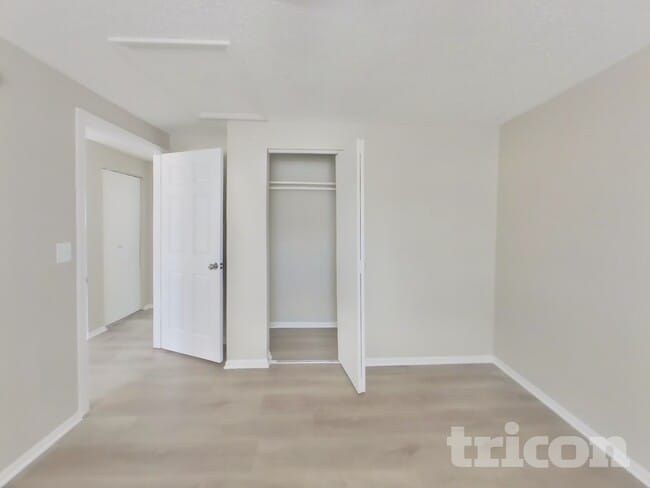 Building Photo - 1720 Monterey Way