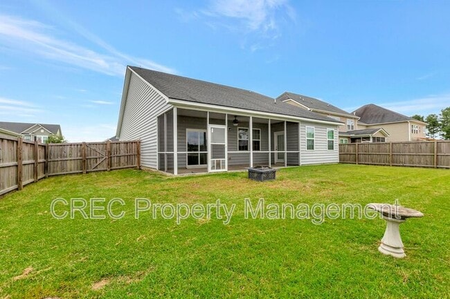 Building Photo - 268 Witch Hazel St