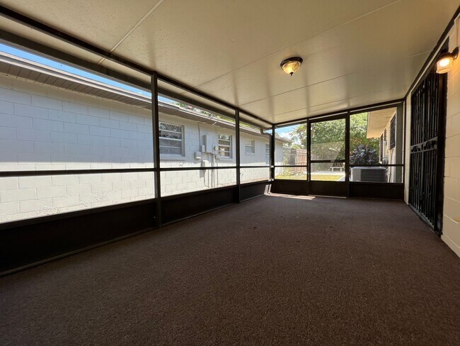 Building Photo - Newly Renovated 3/2 Home ~ Brand New Kitchen ~ Updated Bathrooms ~ Fenced Yard!