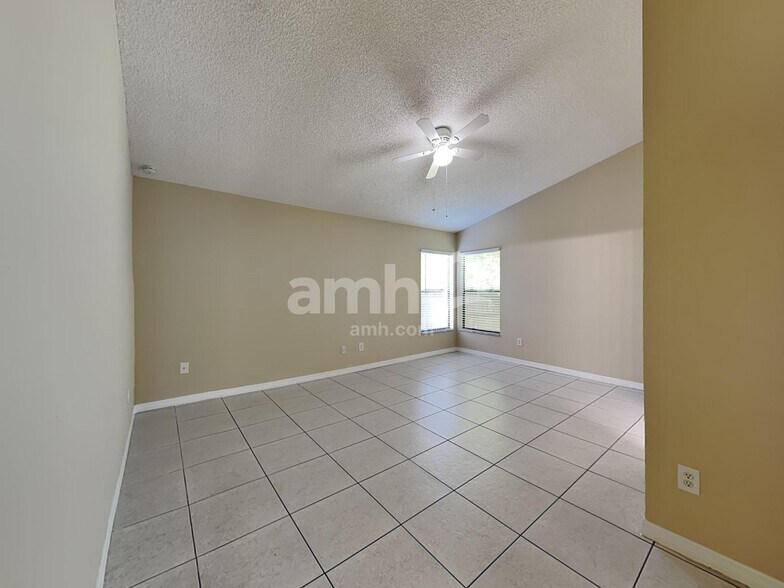 Building Photo - 3001 Birmingham Blvd