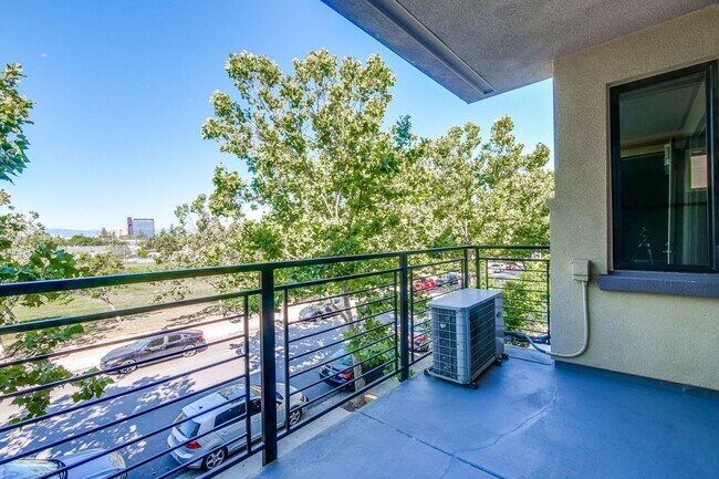 Building Photo - Condo for Rent Near Japantown in Downtown ...
