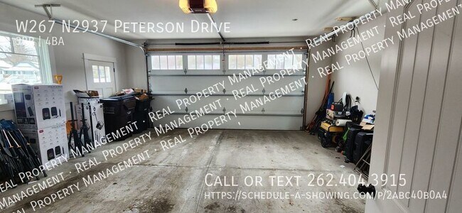 Building Photo - Fully Furnished Stunning Home on Pewaukee ...