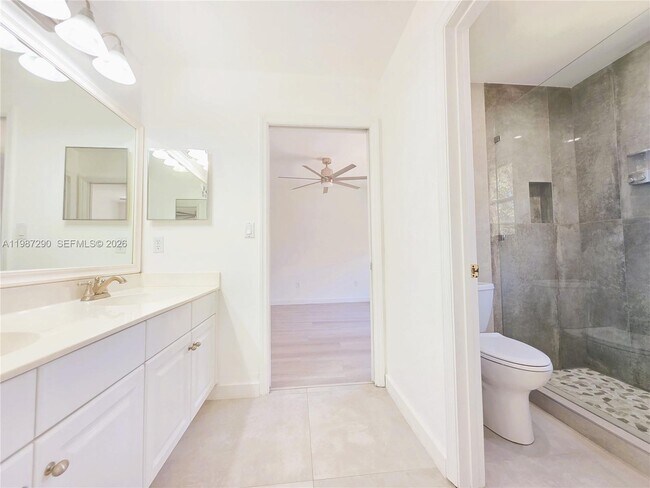 Building Photo - 16404 Diamond Head Dr