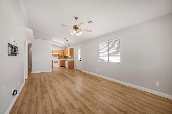 Building Photo - 146 S 1930 W