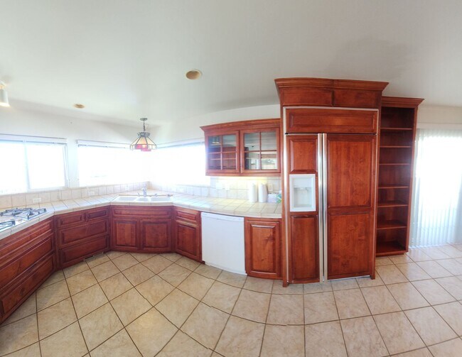 Building Photo - THOSE MORRO BAY VIEWS! Bright and Airy 2 b...