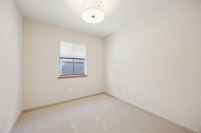 Building Photo - 5804 Hudson St