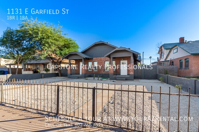 Building Photo - 1131 E Garfield St