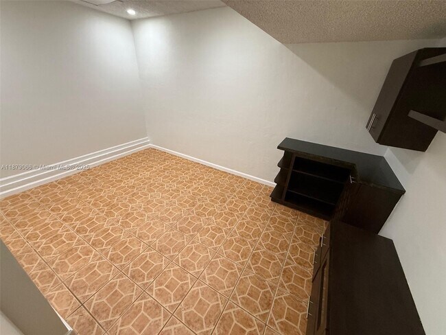 Building Photo - 15448 SW 143rd Terrace