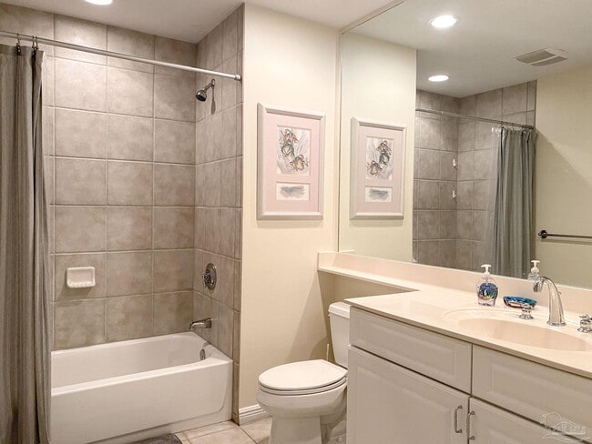 Building Photo - 645 Lost Key Dr