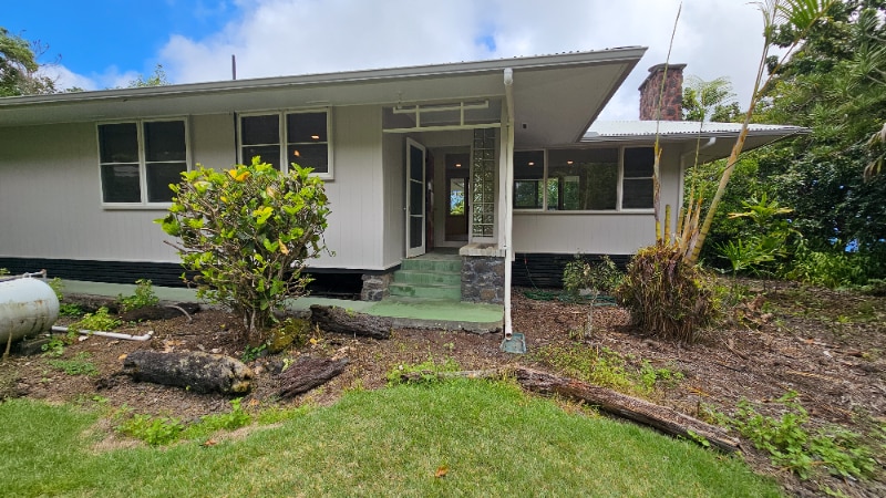 Primary Photo - 81-1038-1038 St John's Rd