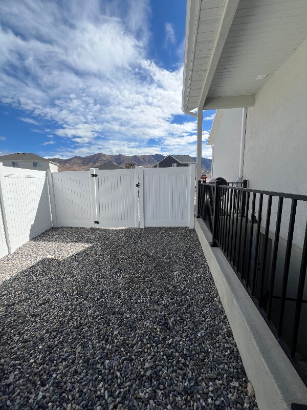 Building Photo - 3038 Red Fox Dr