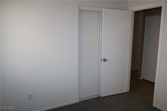 Building Photo - 4069 Vicenta Ct