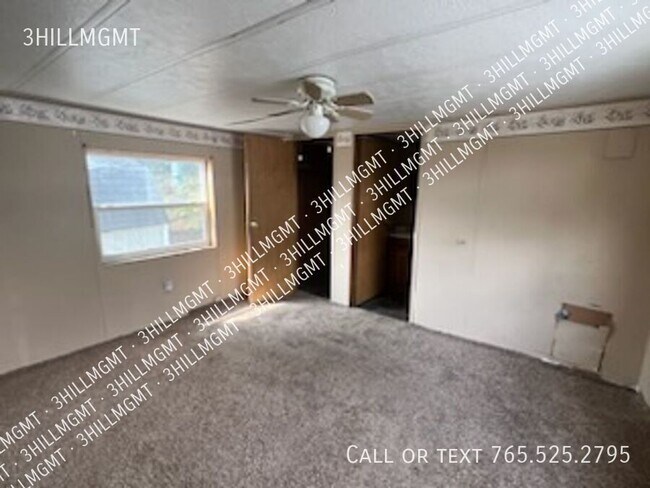 Building Photo - 12 Willis Ln