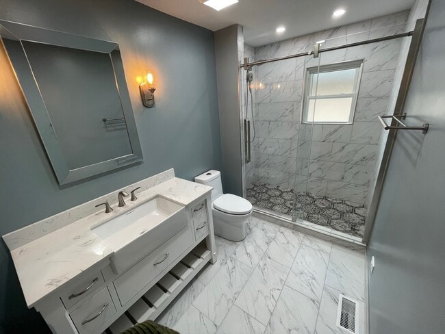 Building Photo - 20693 N Eugene Ave