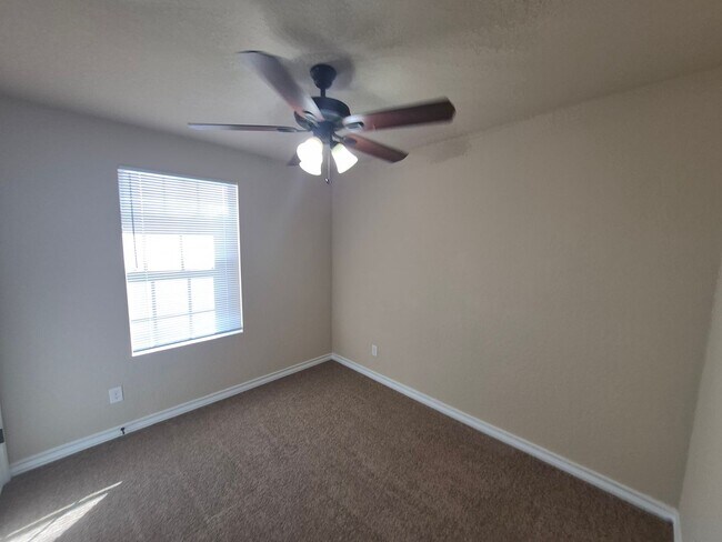Building Photo - 6321 Attucks Ln