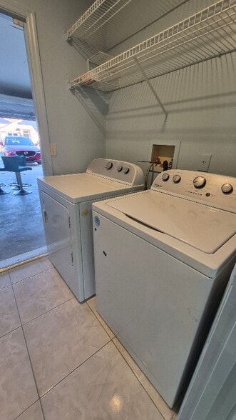 Building Photo - 614 Caribou Ct