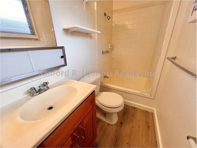 Building Photo - pupu9422