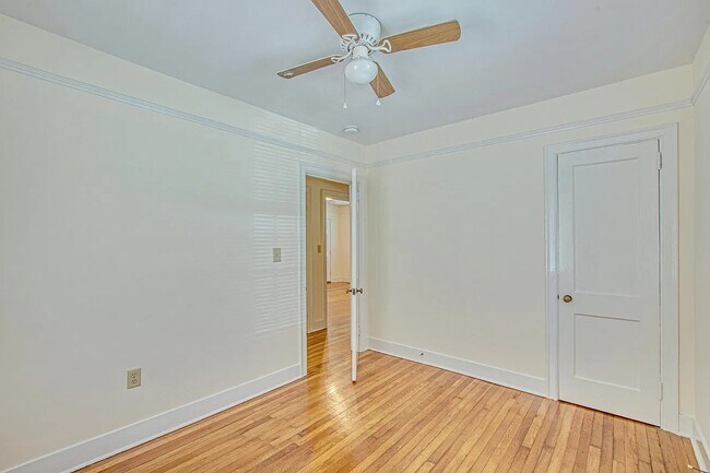 Building Photo - 37 Lyttleton Ave