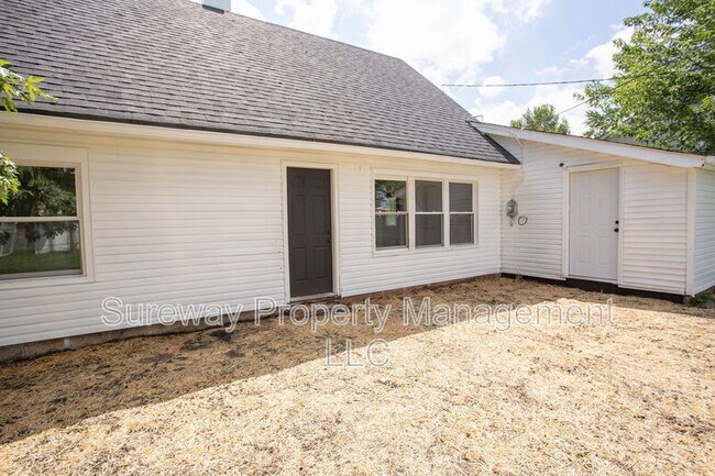 Building Photo - 73 Somerset Dr