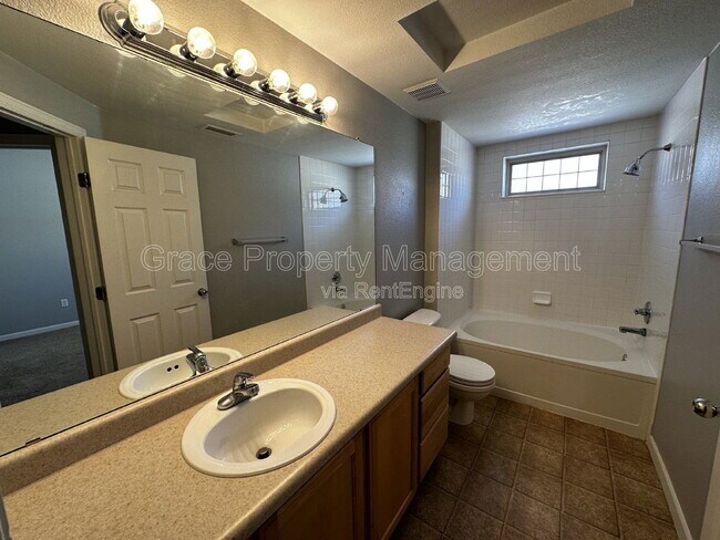 Building Photo - 5800 N Tower Dr