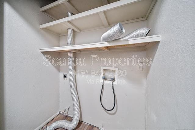 Building Photo - 5520 E 47th Pl