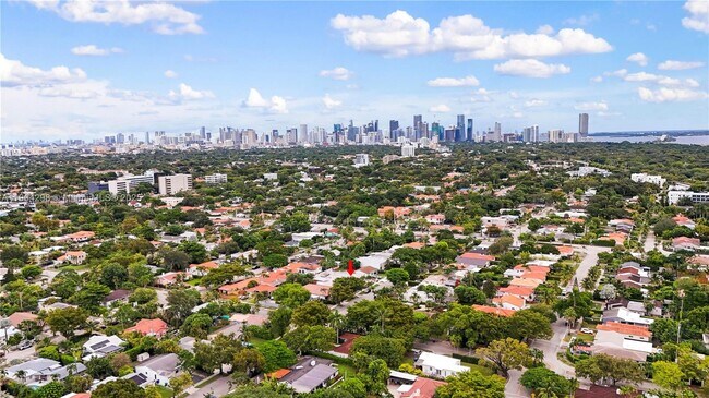 Building Photo - 2271 SW 25th St