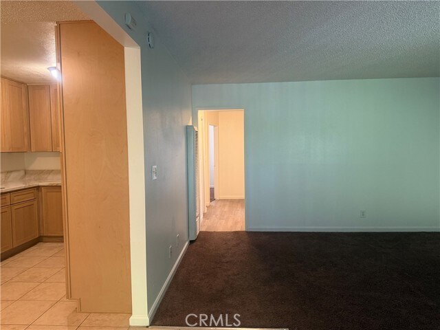 Building Photo - 1209 W Rosewood Ct
