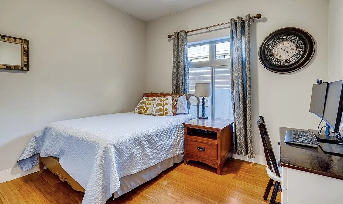 Guest Bedroom/Office - 1285 Xavier St