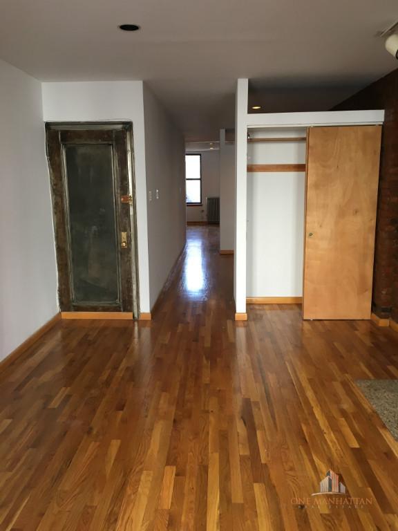 Building Photo - 1 bedroom in NEW YORK NY 10009