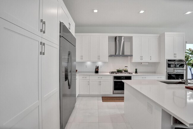 Building Photo - 9164 Silver Marsh Ln