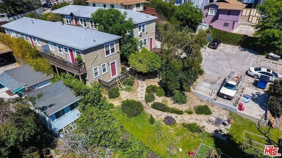 Building Photo - 1922 Preston Ave