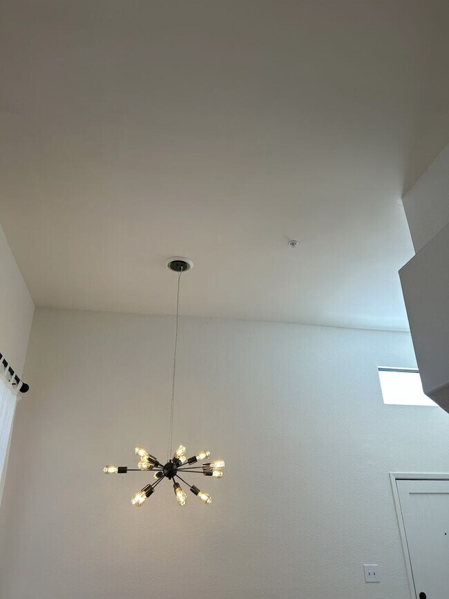 Building Photo - 2 Bedroom/2 bath Condo in the Mission de L...