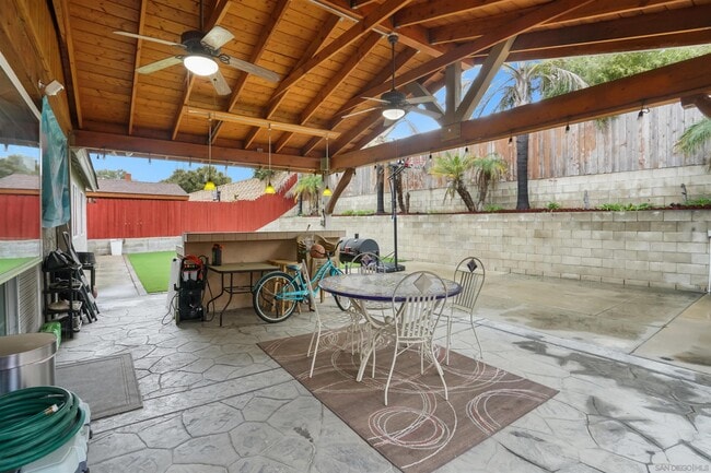 Building Photo - 1286 Waxwing Ln