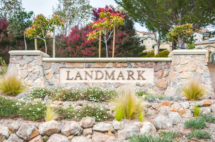 Building Photo - 55 Golden Aster Ct