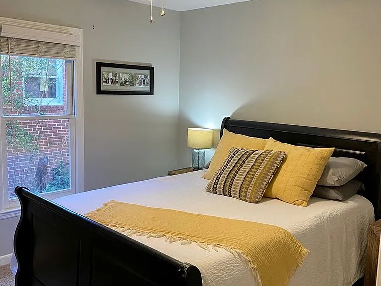 Building Photo - 3924 Bright Ave