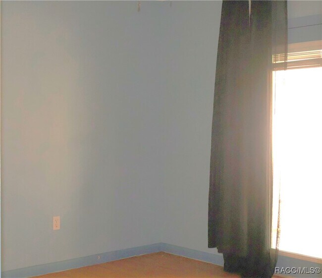 Building Photo - 9601 W Berry Ln