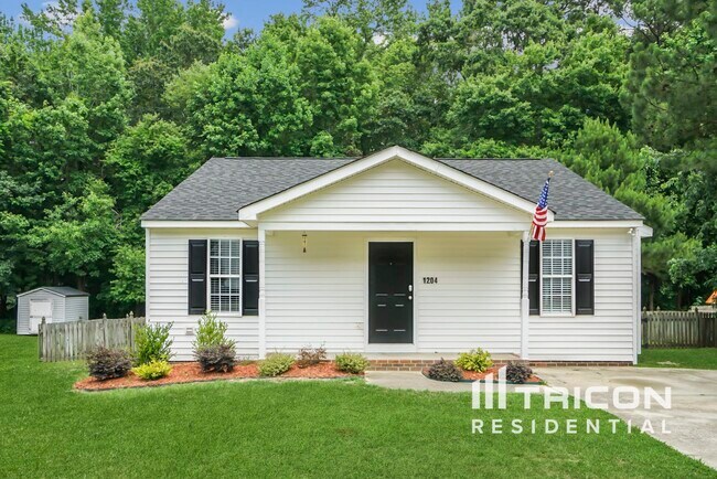 Primary Photo - 1204 Poplar Ridge Rd