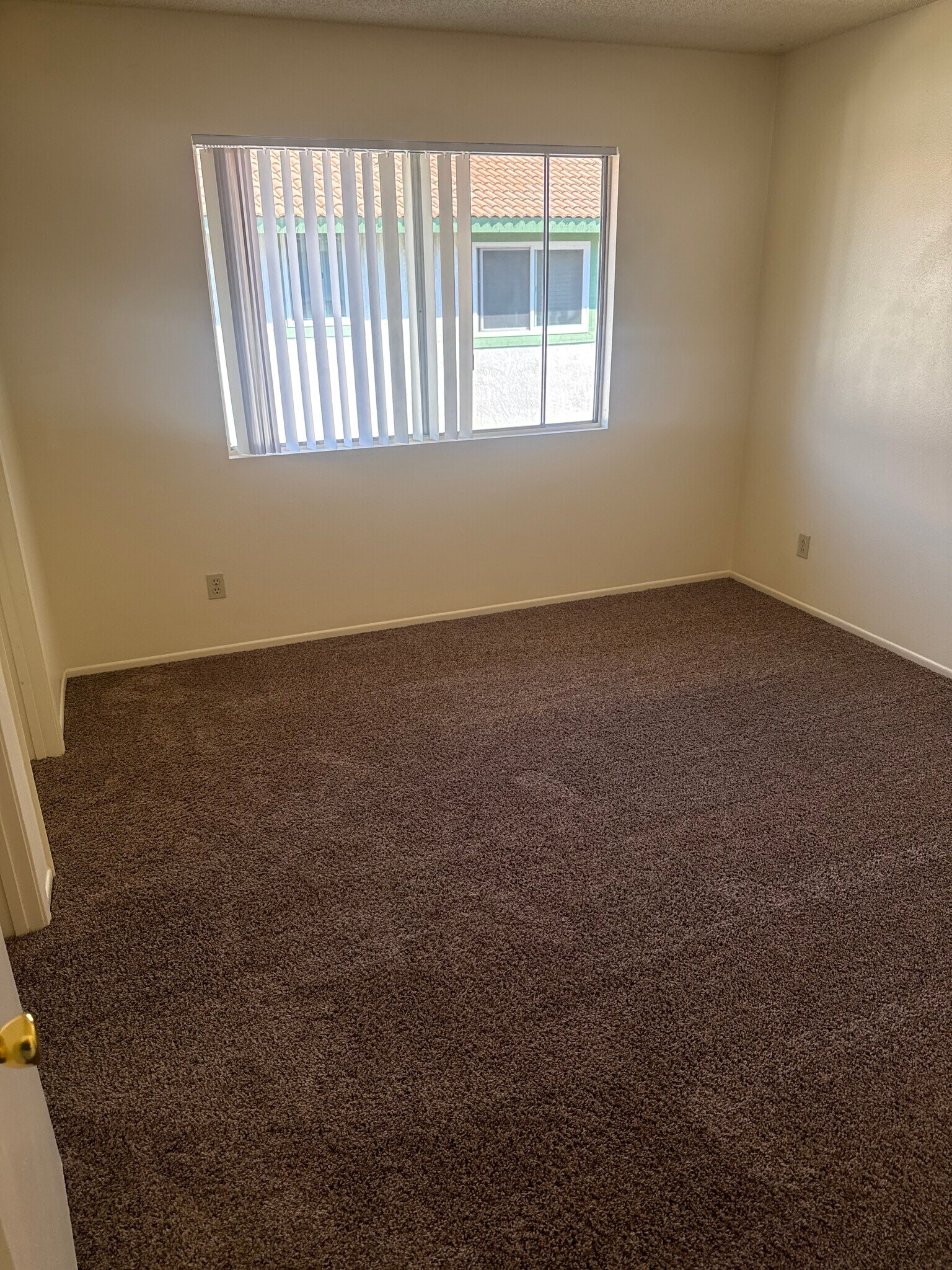 Master Bed - 712 Summerwood Ln