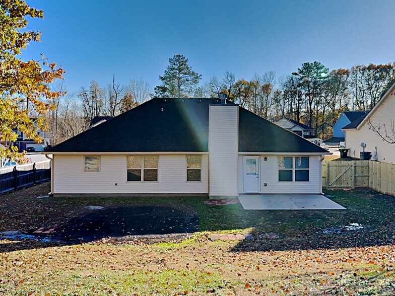 Building Photo - 275 Galway Ln