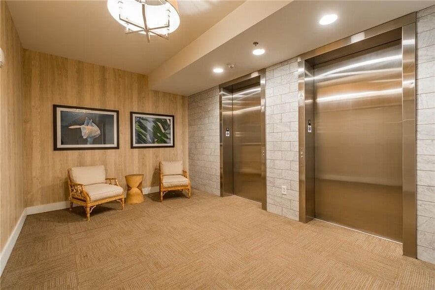 Building Photo - 1100 Howell Mill Rd NW