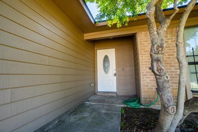 Building Photo - 3405 Spring Meadows Dr