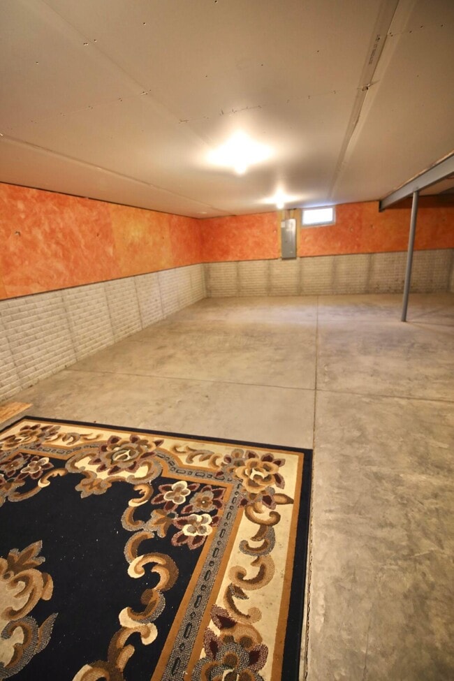 Building Photo - 216 Old Bay Dr