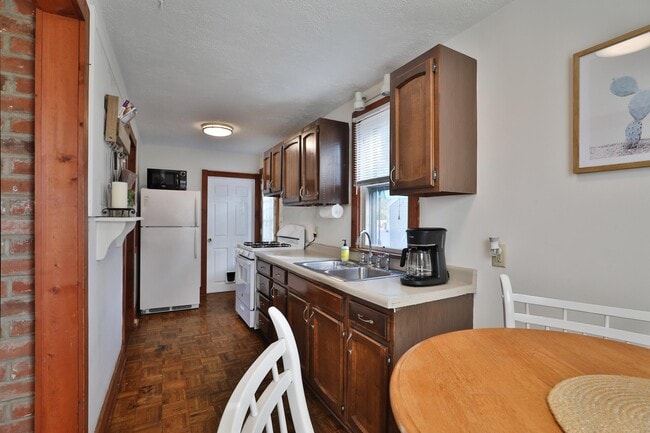 Building Photo - 1314 Michigan Ave