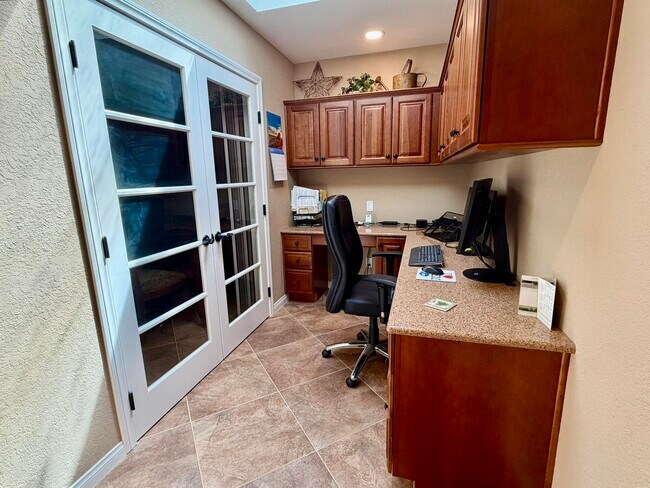 Building Photo - 311 Villena Way