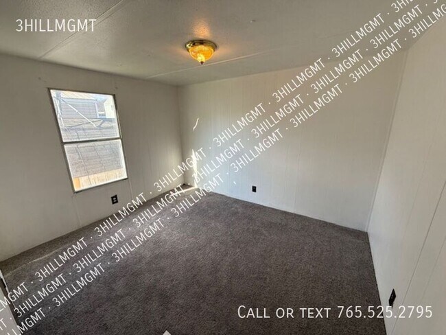 Building Photo - 41 Collins Dr