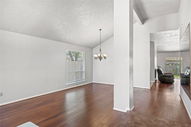 Building Photo - 8118 Vista Del Sol Dr