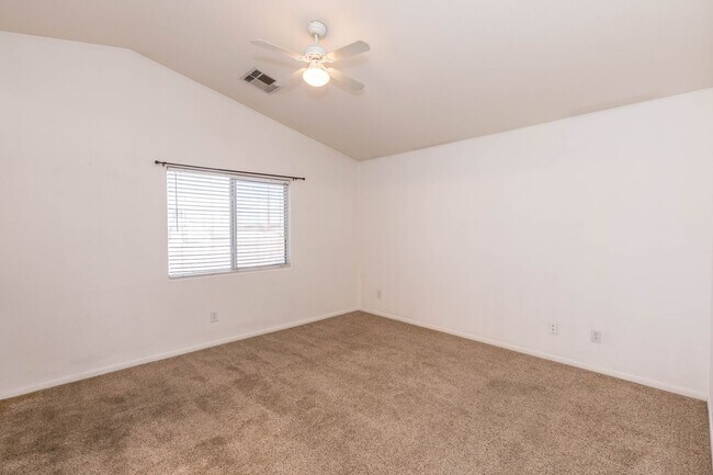 Building Photo - Spacious 3-Bedroom, 2.5-Bath Two-Story Hom...