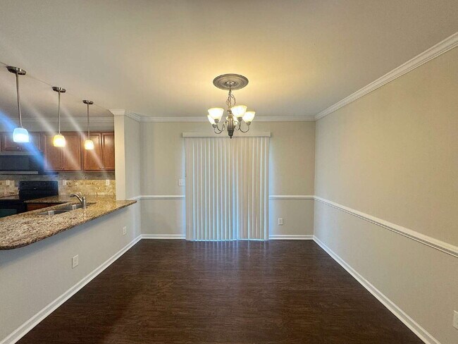 Building Photo - Spacious Three Bedroom Home in Churchill N...